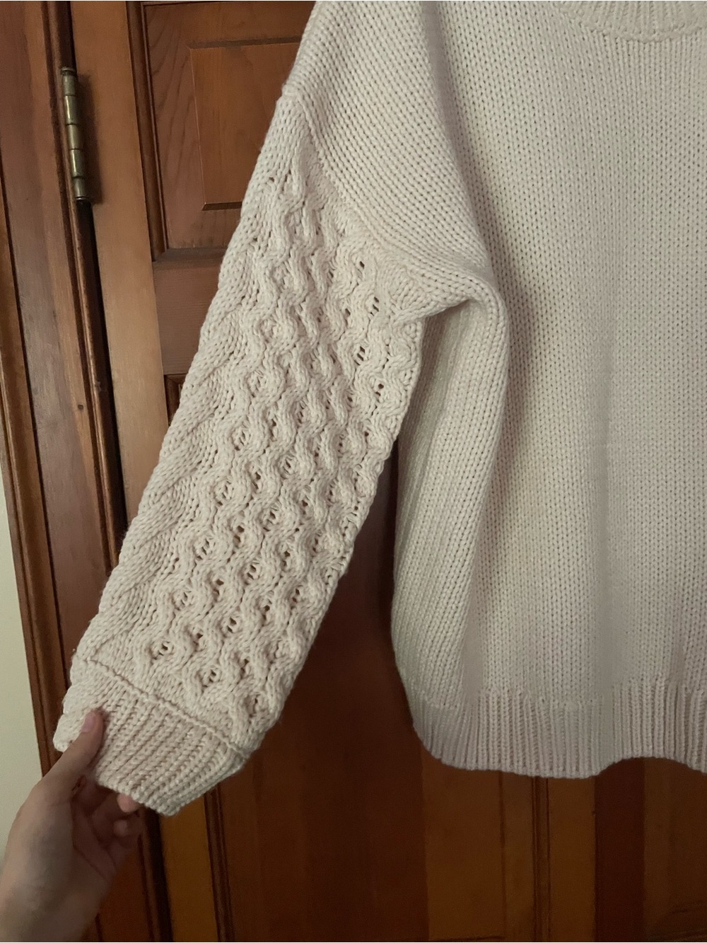 🍎Hyacinth house tuckernuck cream knit fisherman cable sweater oversized medium🍎 - Picture 3 of 6
